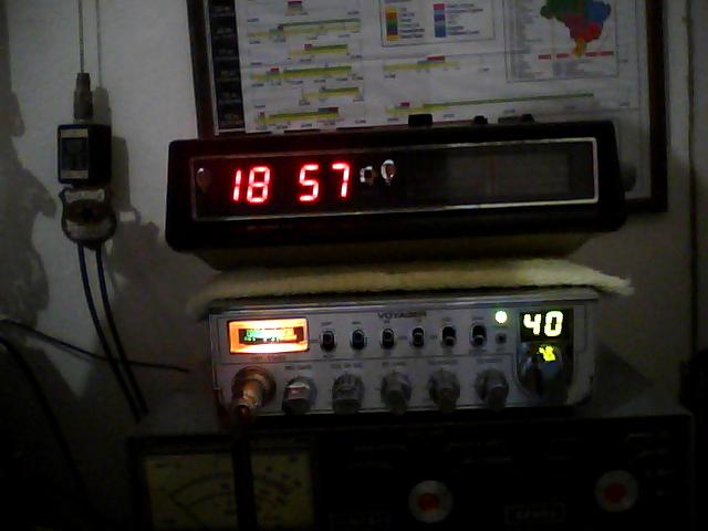 Radio Voyager vr-11.10.40. mertros 50w conservado — Foto 2