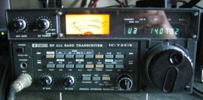 HF IC - 720A 100W 0 - 30W — Foto 1