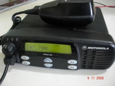 VENDO VHF MOTOROLA PRO 5100