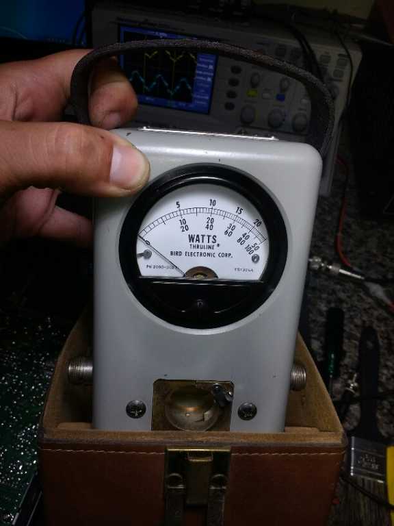 " VENDO NO VALOR DE R$1.100 WATTÍMETRO BIRD 43 IMPECÁVEL(SEM PASTILHAS)" — Foto 4