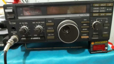 Rádio IC 725 — Miniatura 2