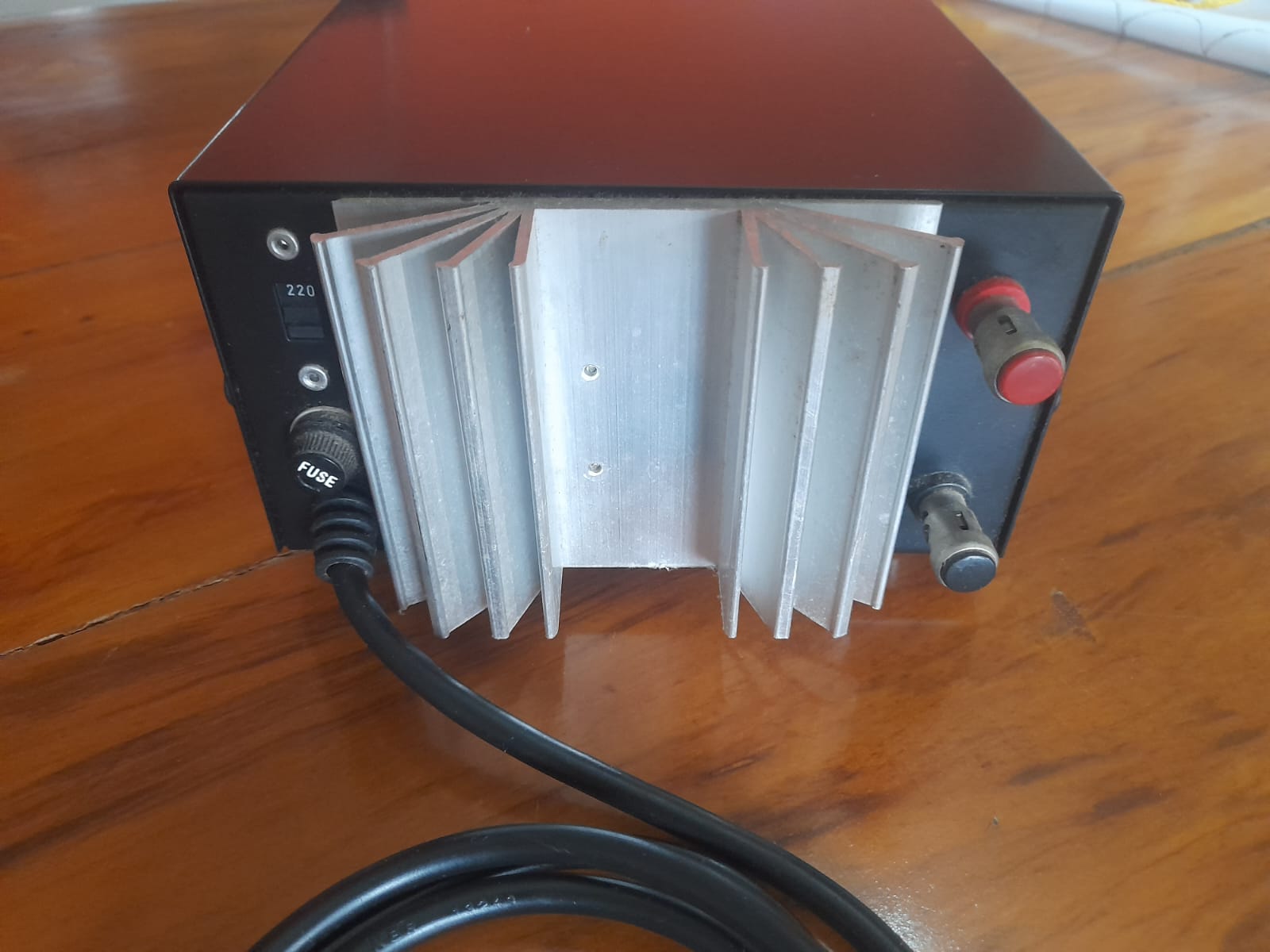Fonte Maxtron 15a — Foto 4